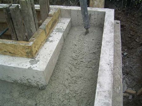Замесить бетон